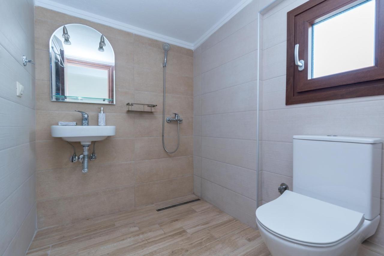 Kalli'S Apartments Нікіті Екстер'єр фото