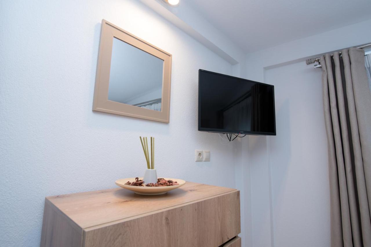 Kalli'S Apartments Нікіті Екстер'єр фото