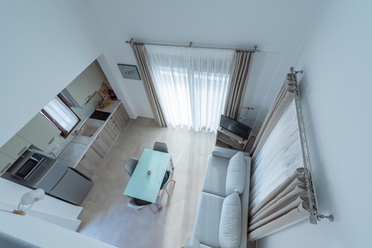 Kalli'S Apartments Нікіті Екстер'єр фото