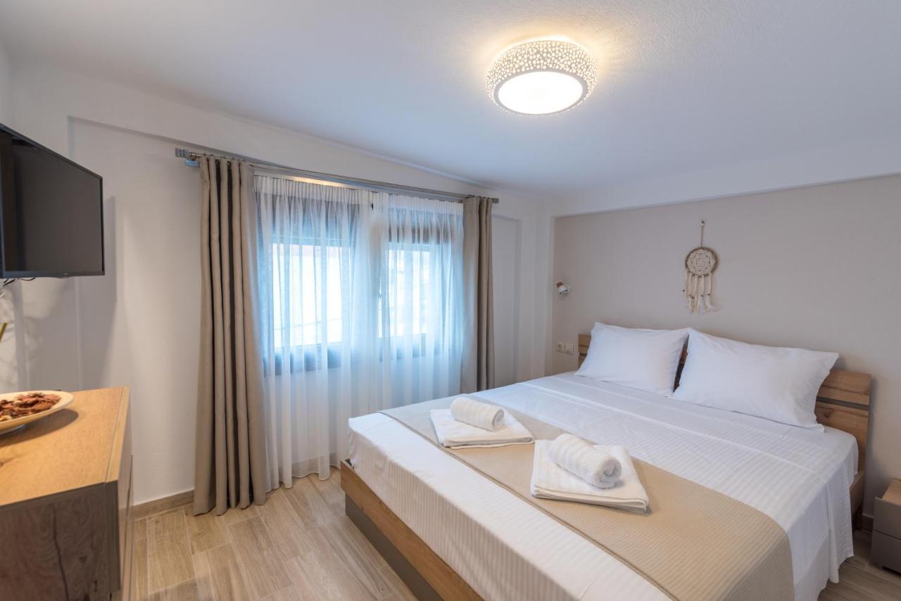 Kalli'S Apartments Нікіті Екстер'єр фото