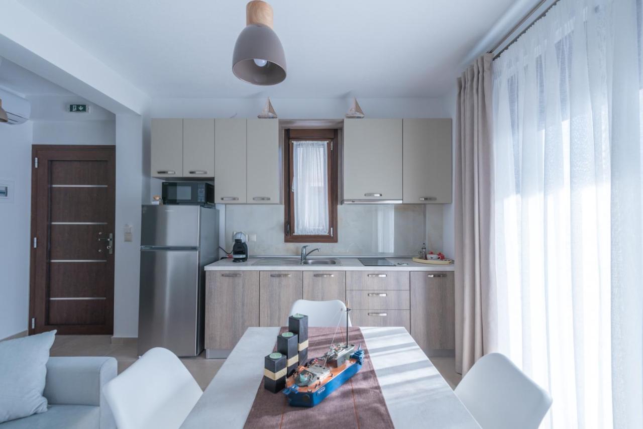 Kalli'S Apartments Нікіті Екстер'єр фото
