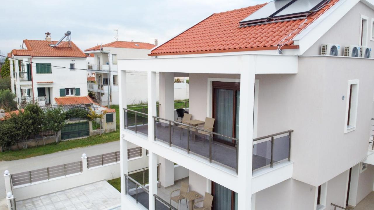 Kalli'S Apartments Нікіті Екстер'єр фото